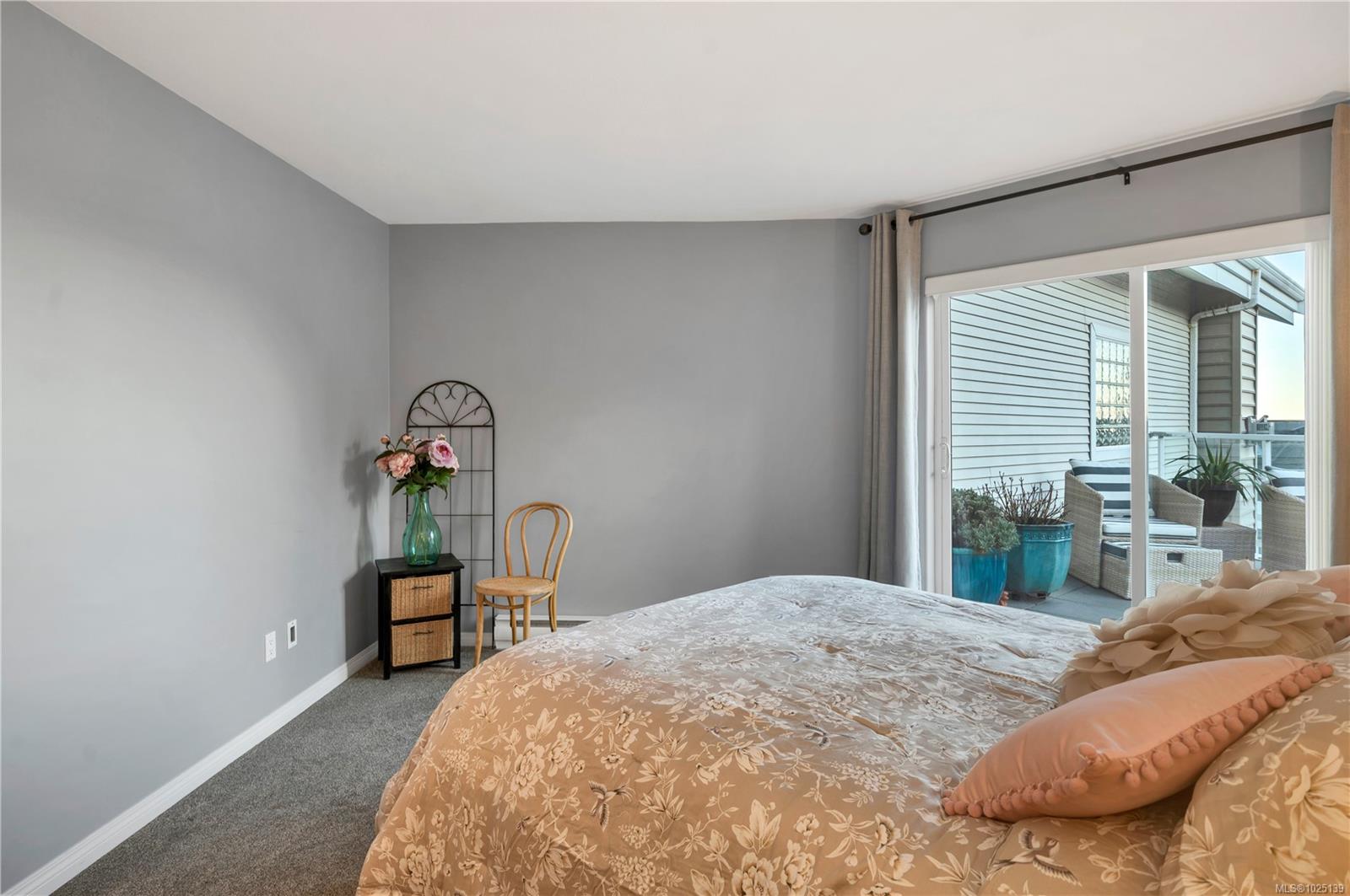 350 Island Hwy S # 407