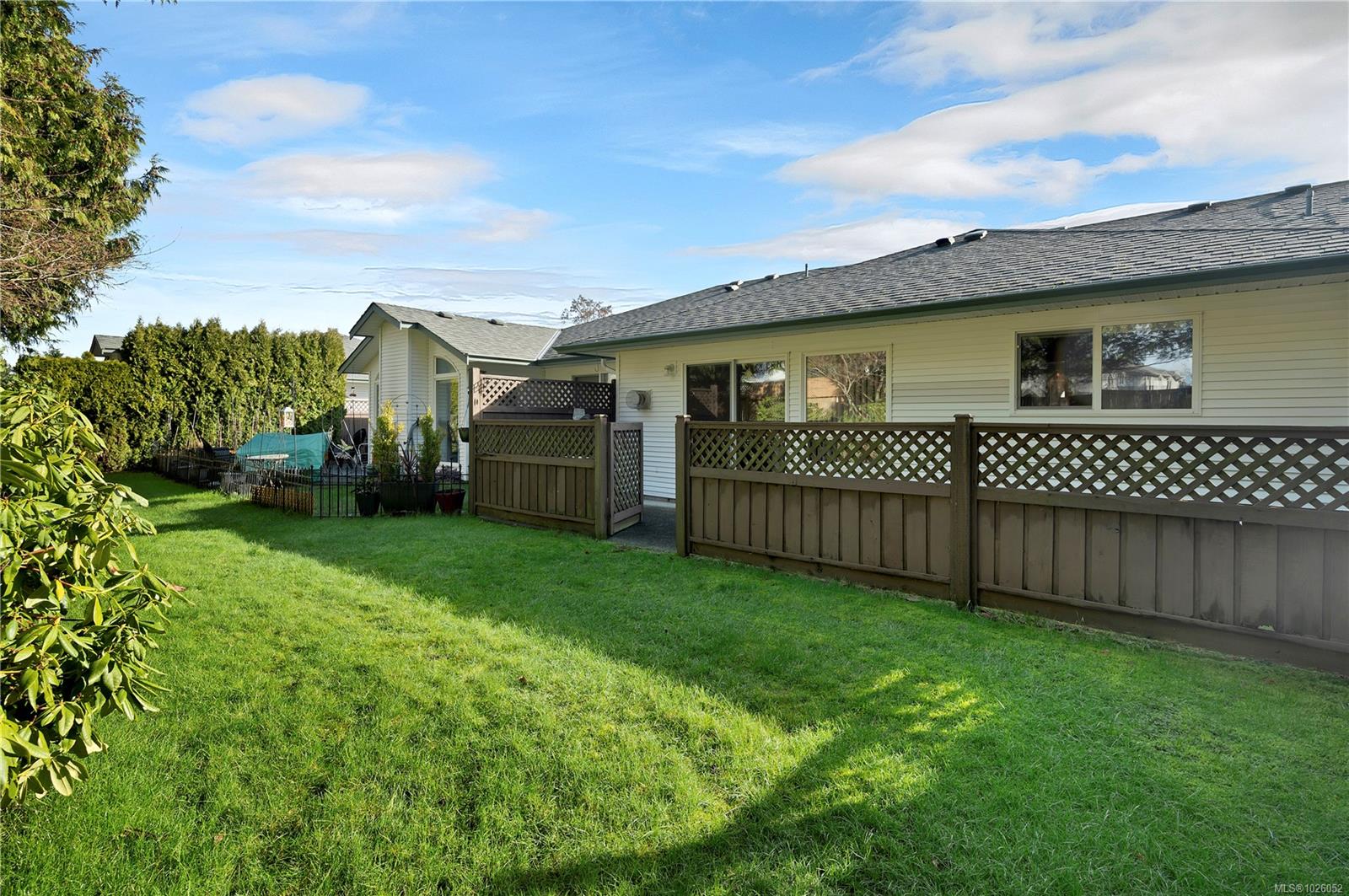 396 Harrogate Rd # 11