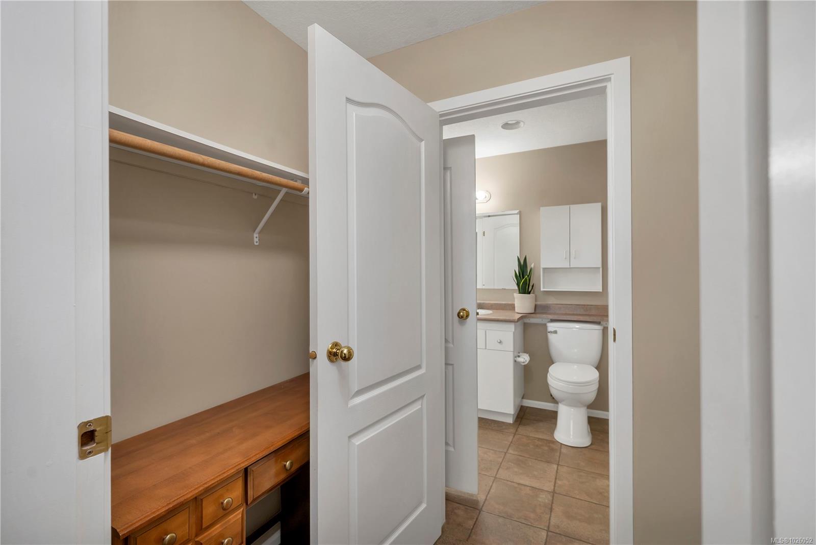 396 Harrogate Rd # 11