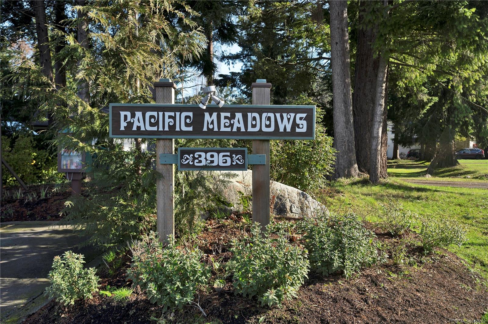 396 Harrogate Rd # 11