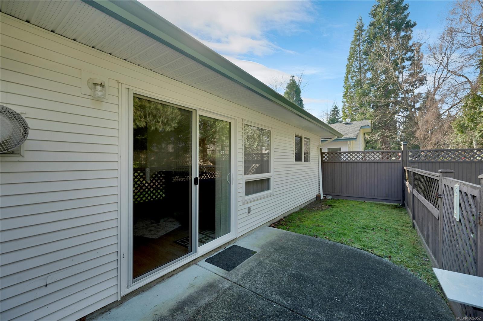 396 Harrogate Rd # 11