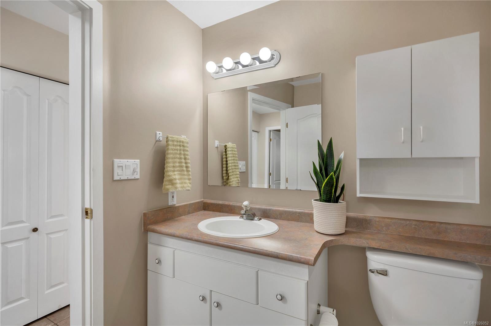 396 Harrogate Rd # 11