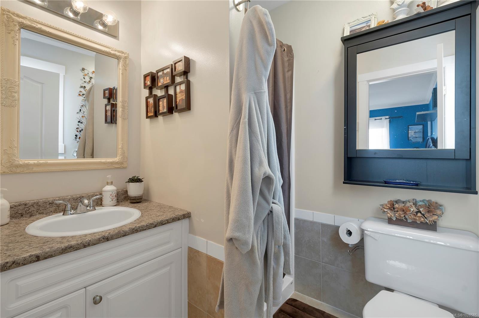 1041 Shellbourne Blvd