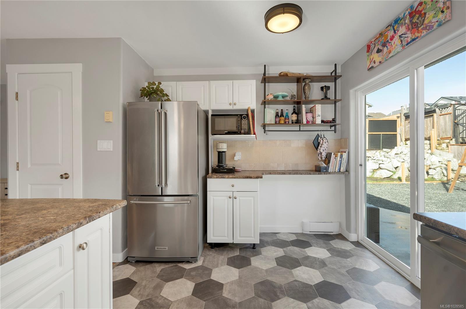 1041 Shellbourne Blvd