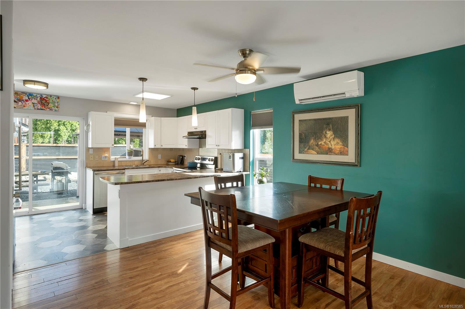 1041 Shellbourne Blvd