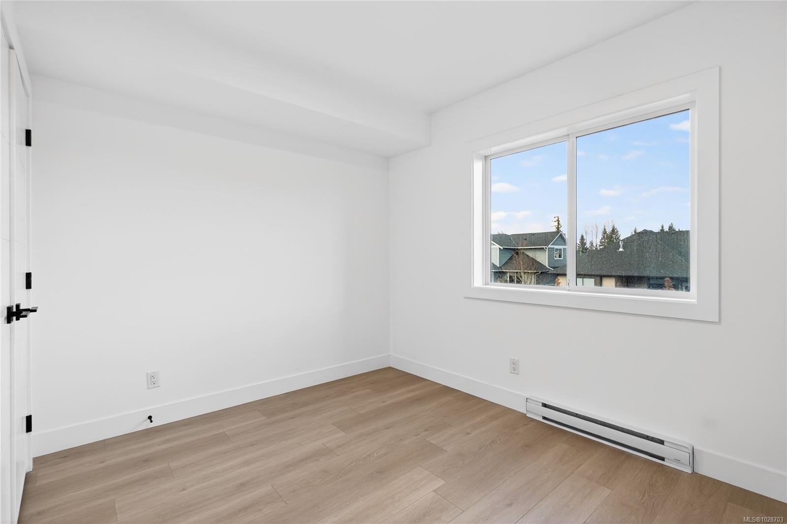 704 Beaver Creek Blvd #3