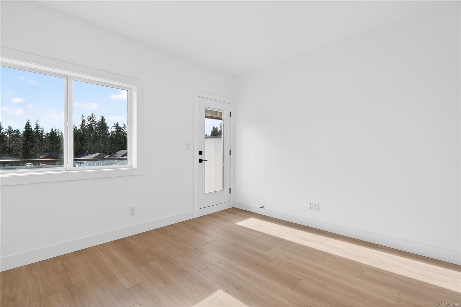 704 Beaver Creek Blvd #3
