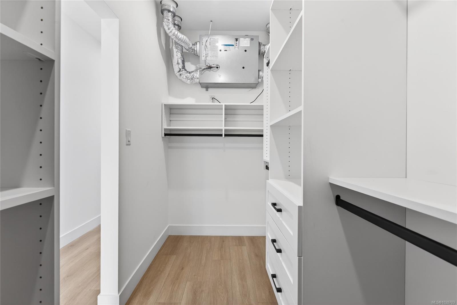 704 Beaver Creek Blvd #3