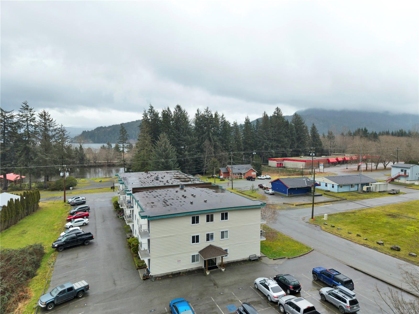 611 MacMillan Dr #307