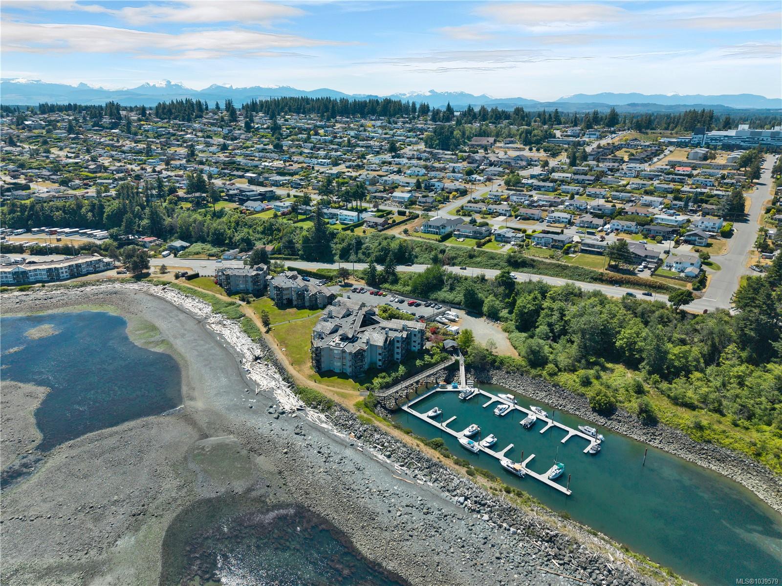 27 Island Hwy S #1202