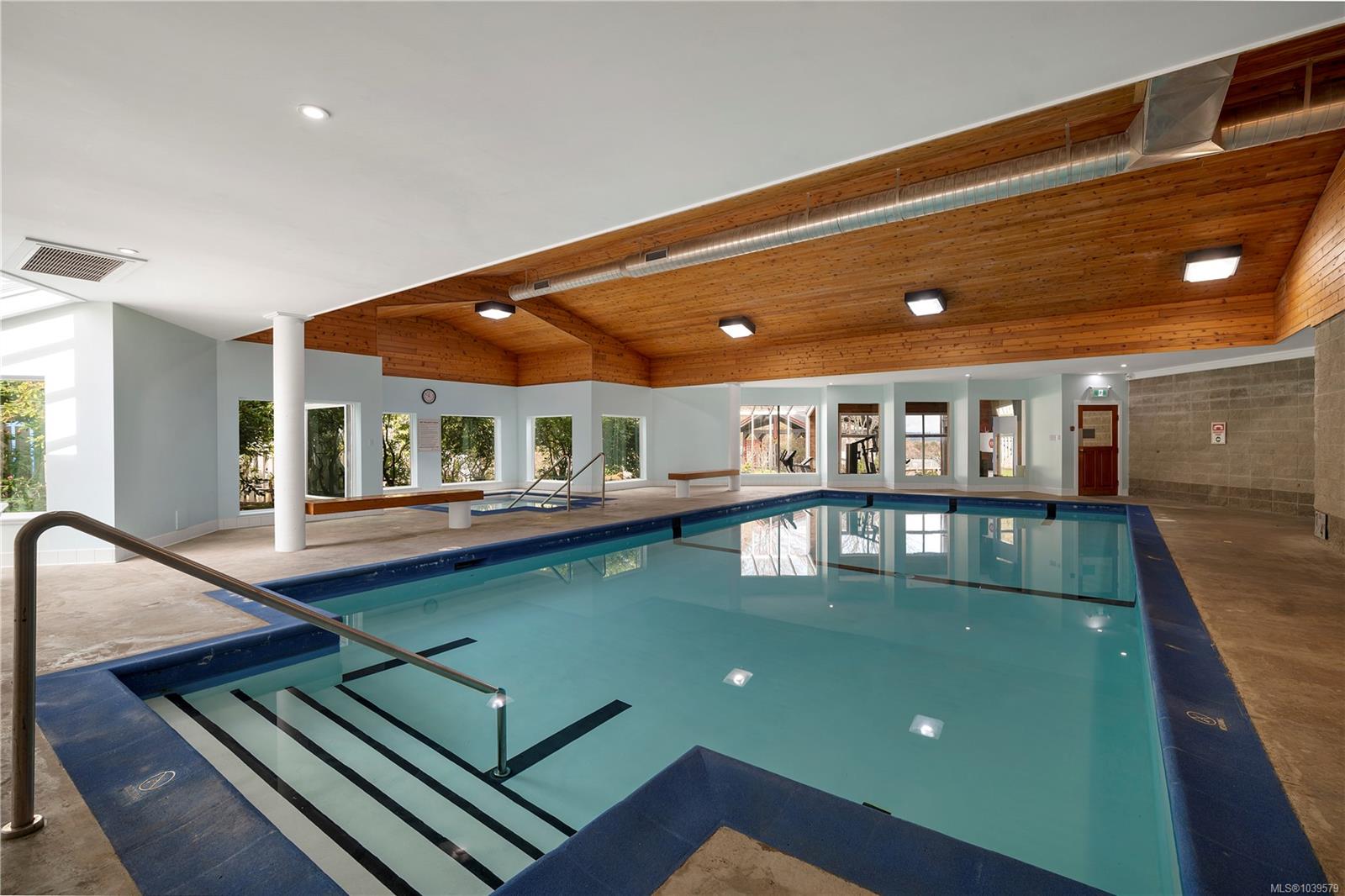 27 Island Hwy S #1202