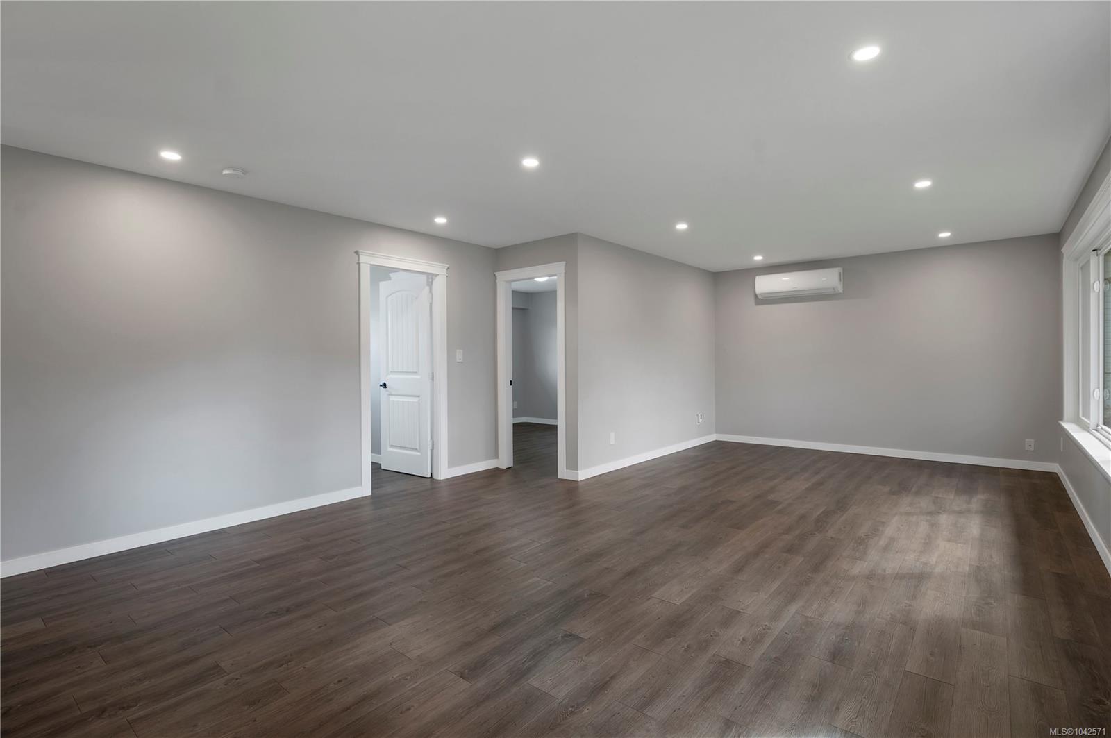 277 Carolyn Rd