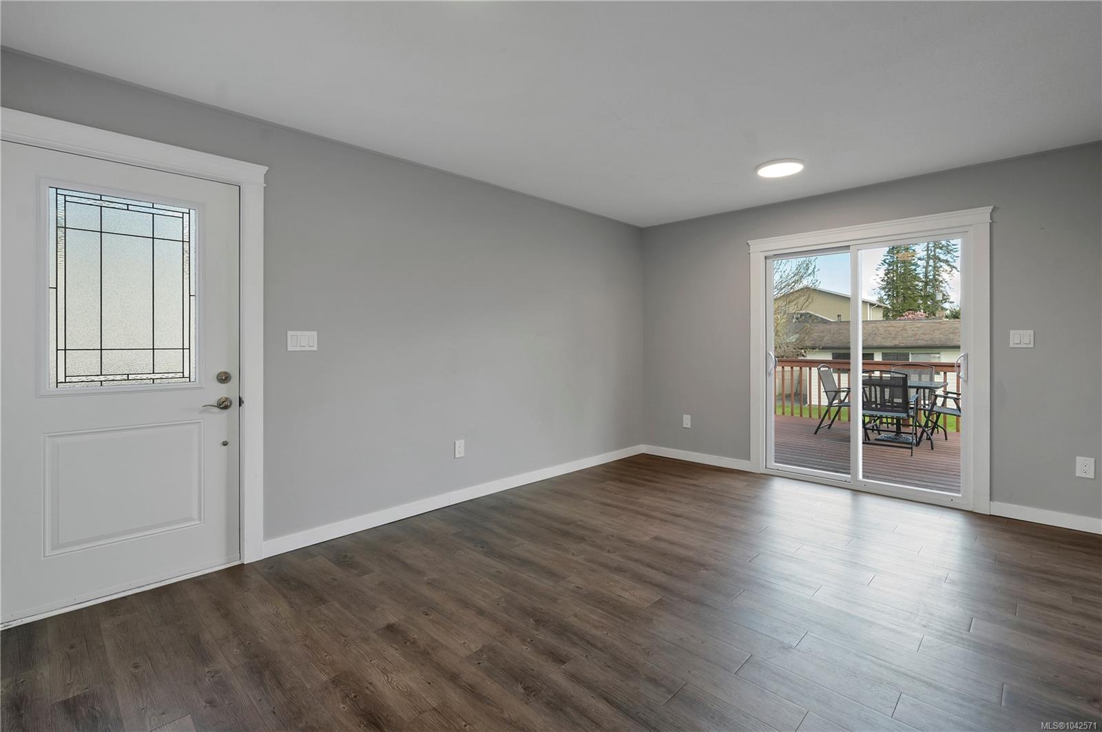 277 Carolyn Rd
