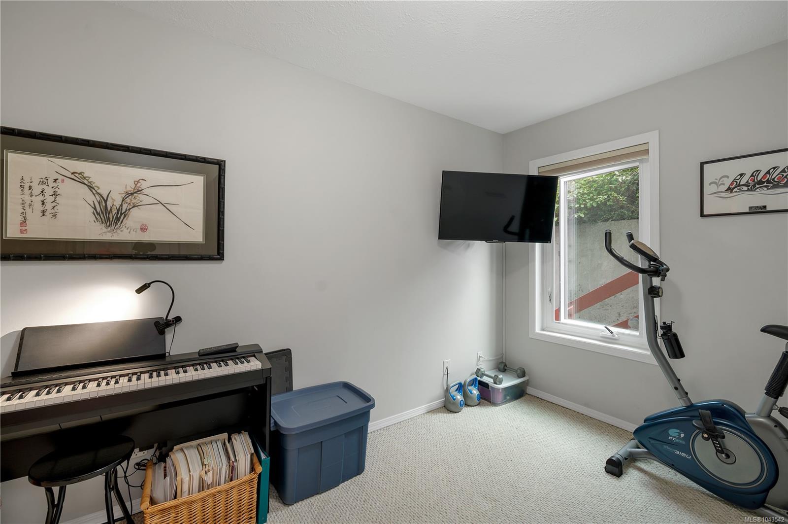 553 Island Hwy #2