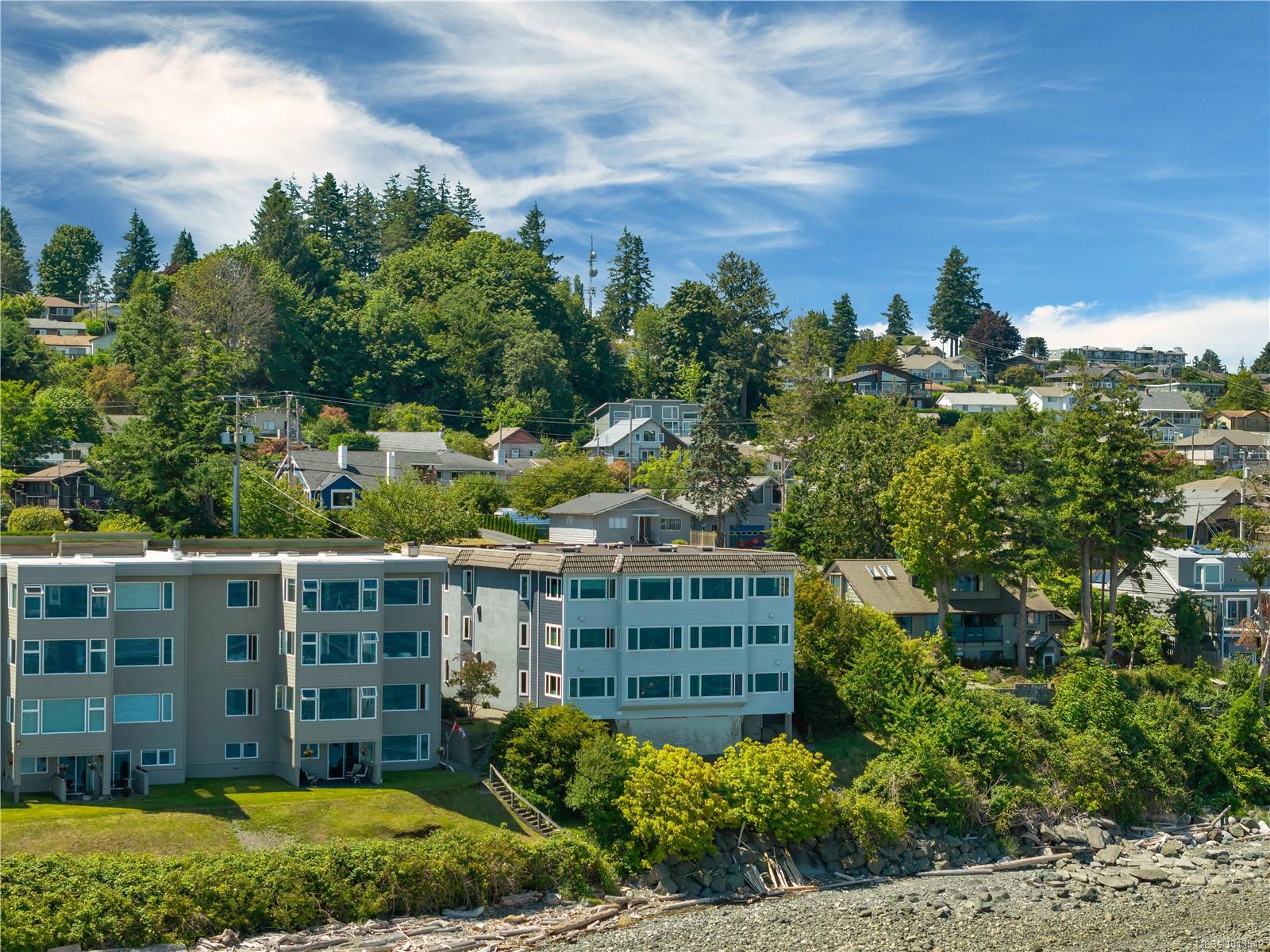 553 Island Hwy #2