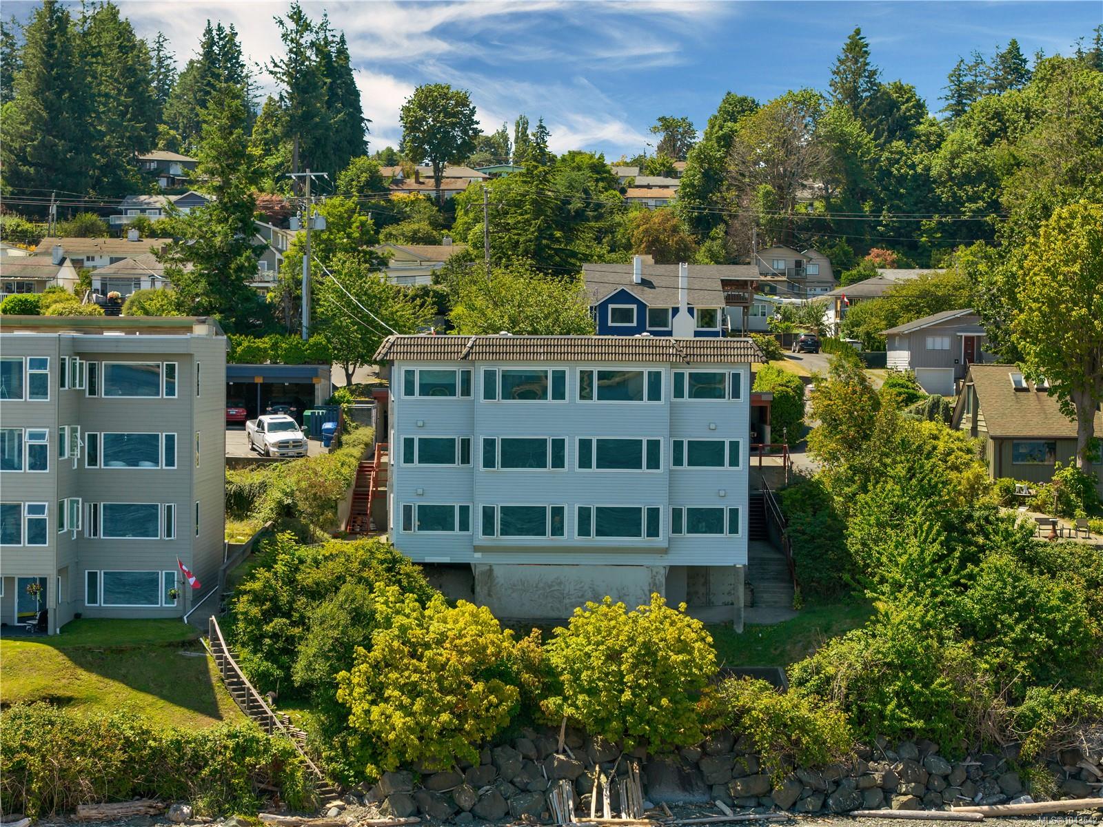 553 Island Hwy #2