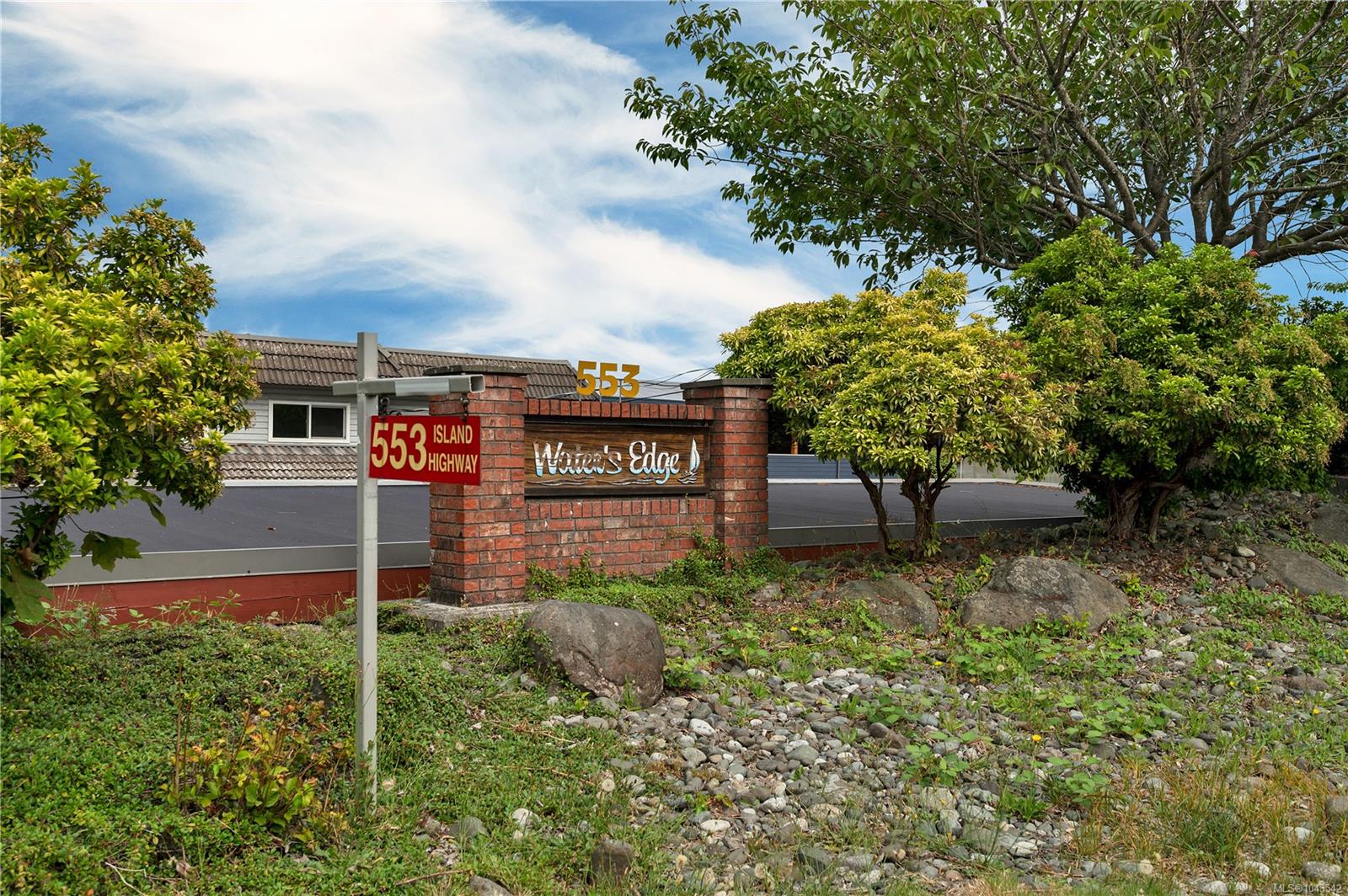 553 Island Hwy #2