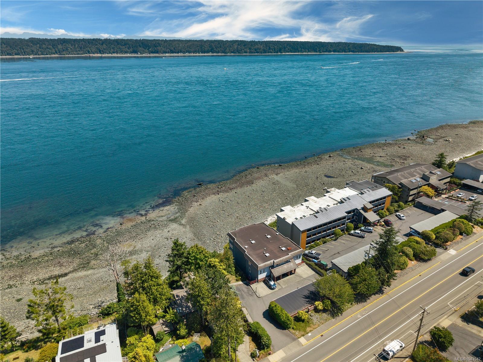 553 Island Hwy #2