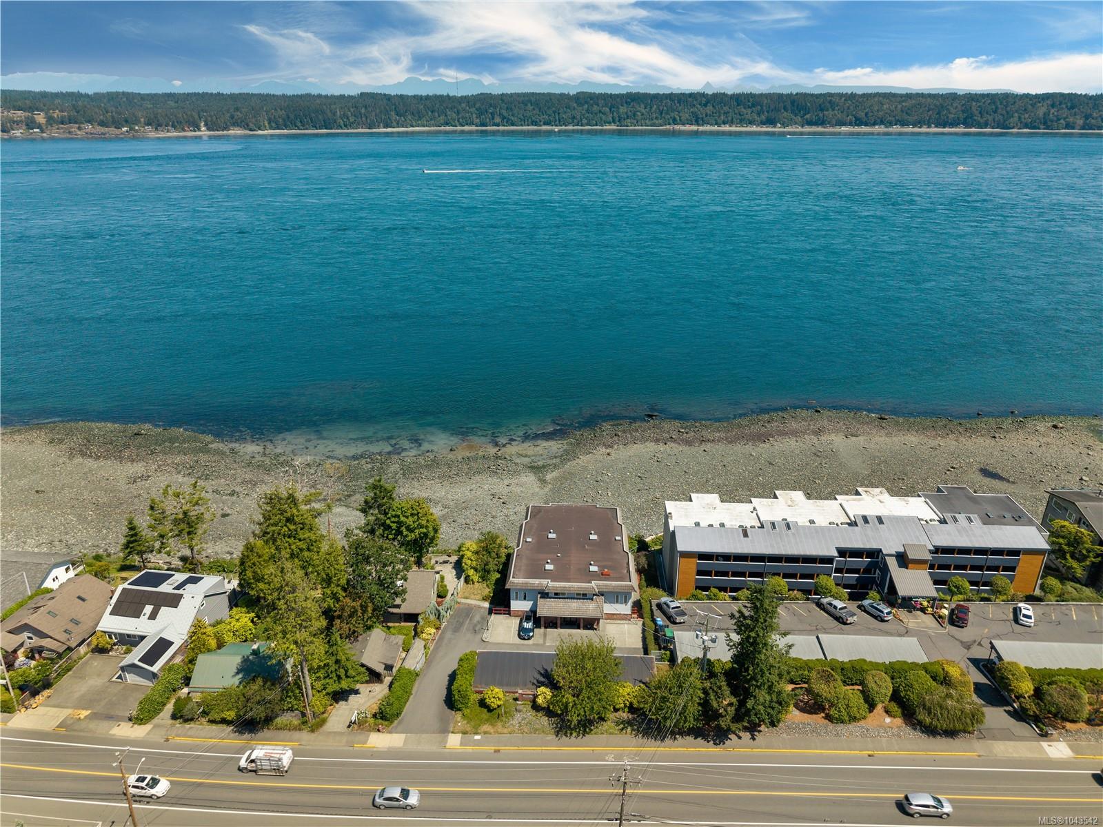 553 Island Hwy #2