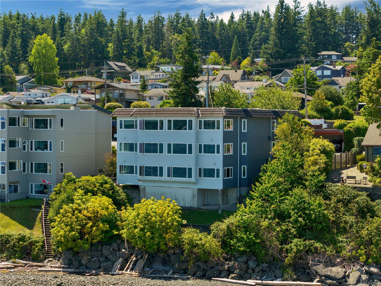 553 Island Hwy #2