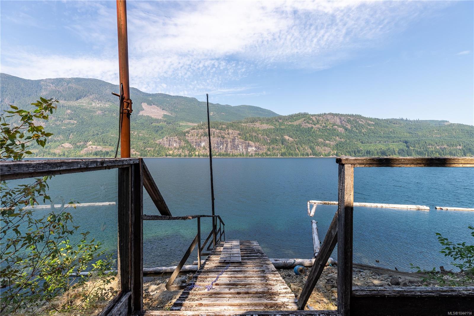 7 Baikie Dr