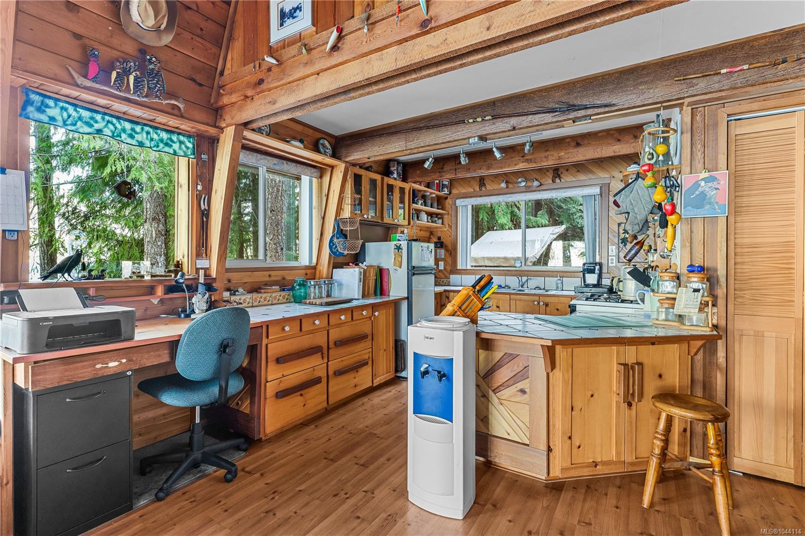 7 Baikie Dr