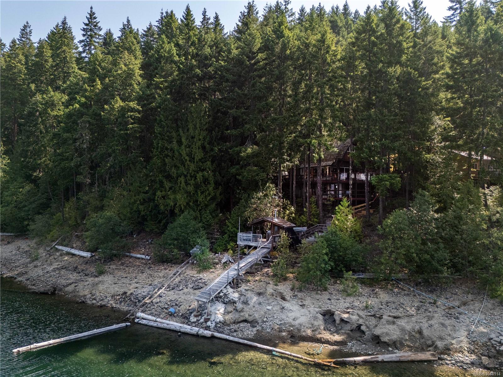 7 Baikie Dr