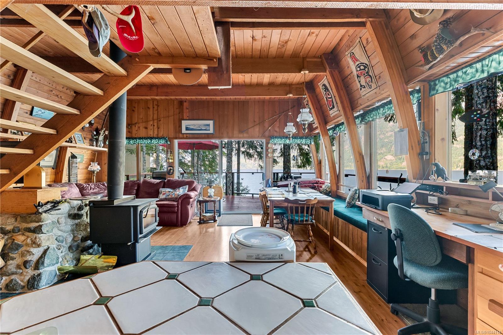 7 Baikie Dr