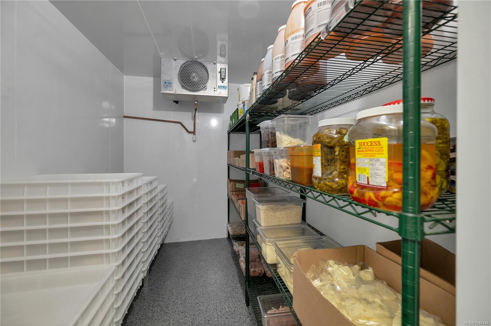 1019 Shoppers Row