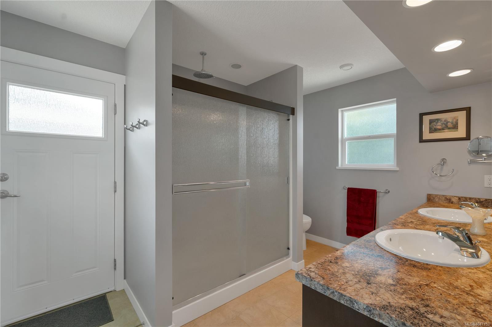 2962 Pacific View Terr