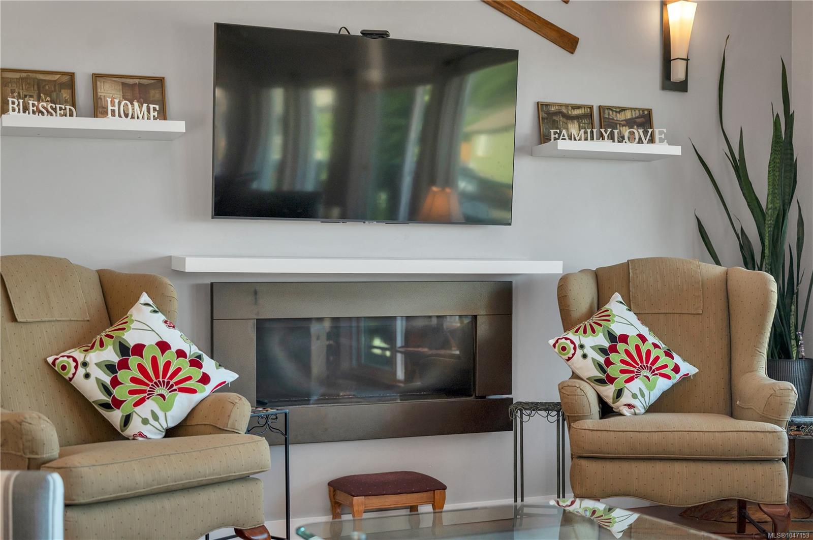 2962 Pacific View Terr