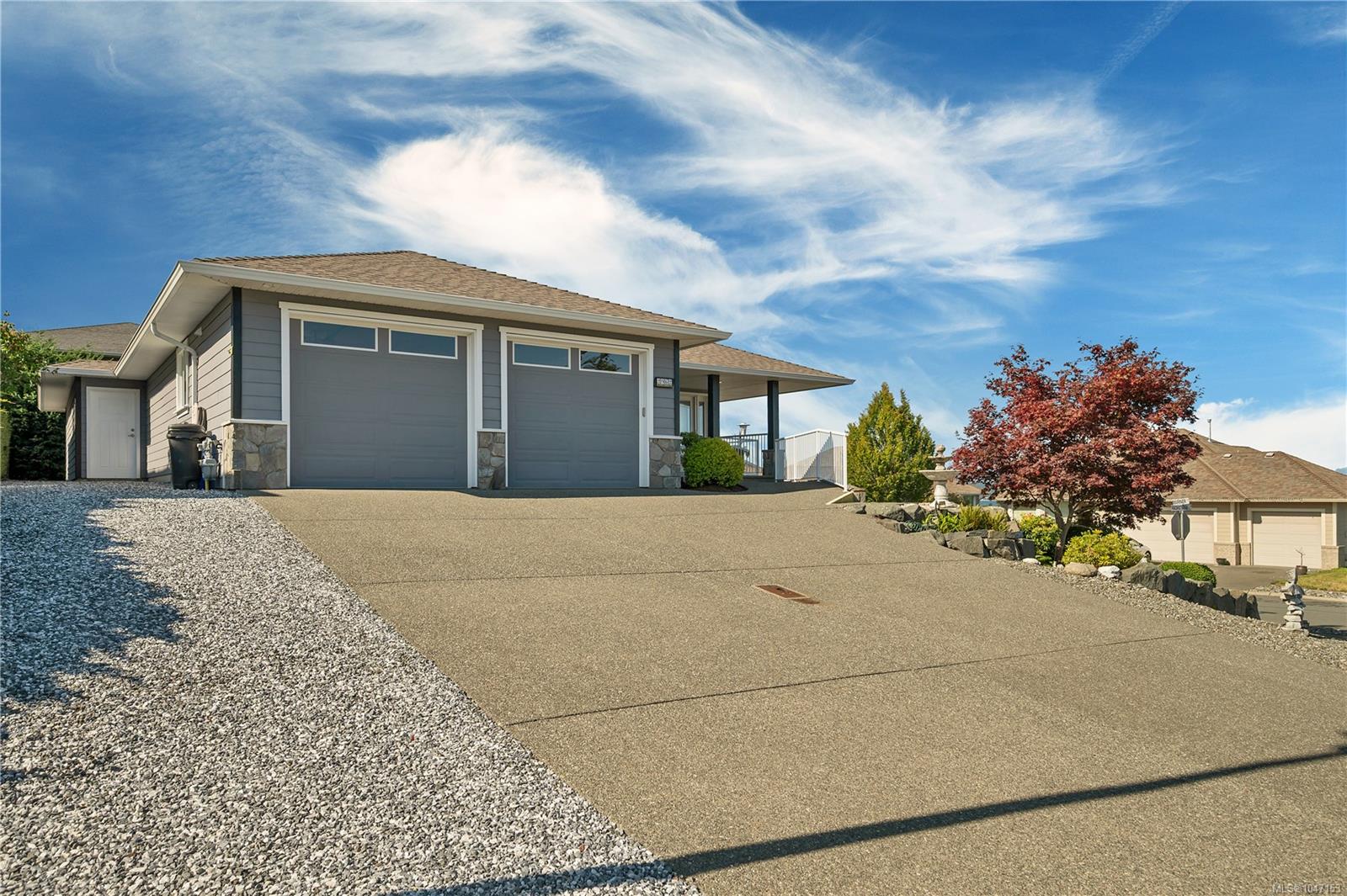 2962 Pacific View Terr
