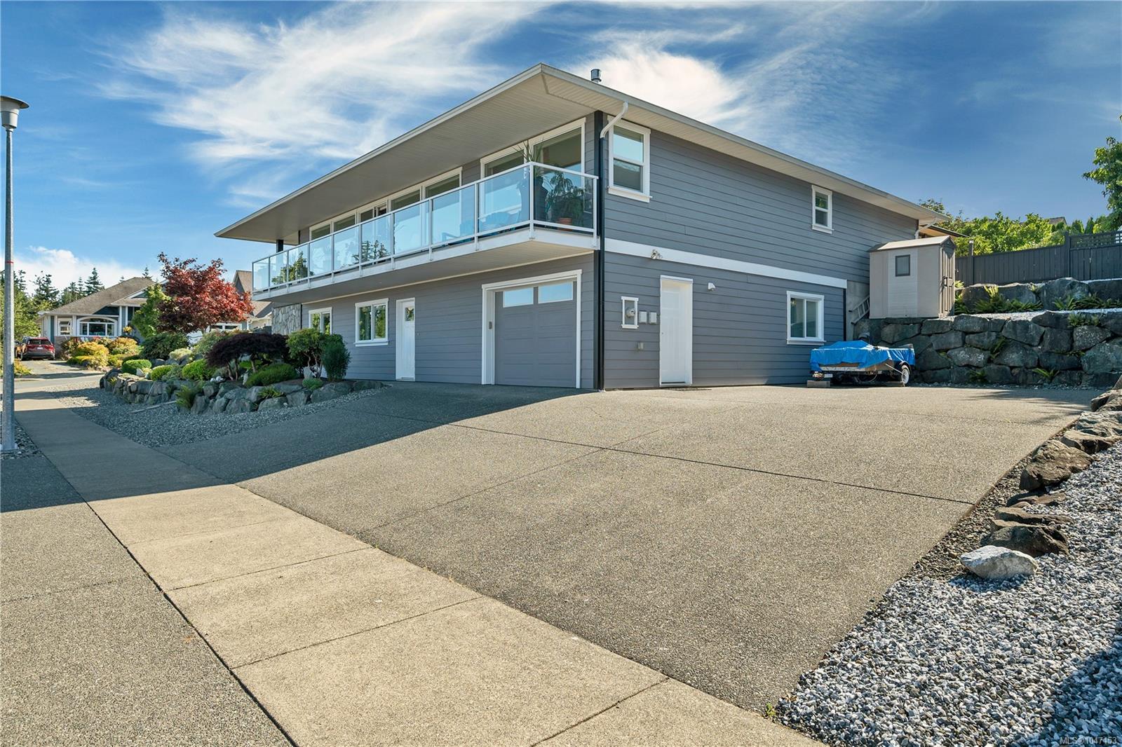 2962 Pacific View Terr
