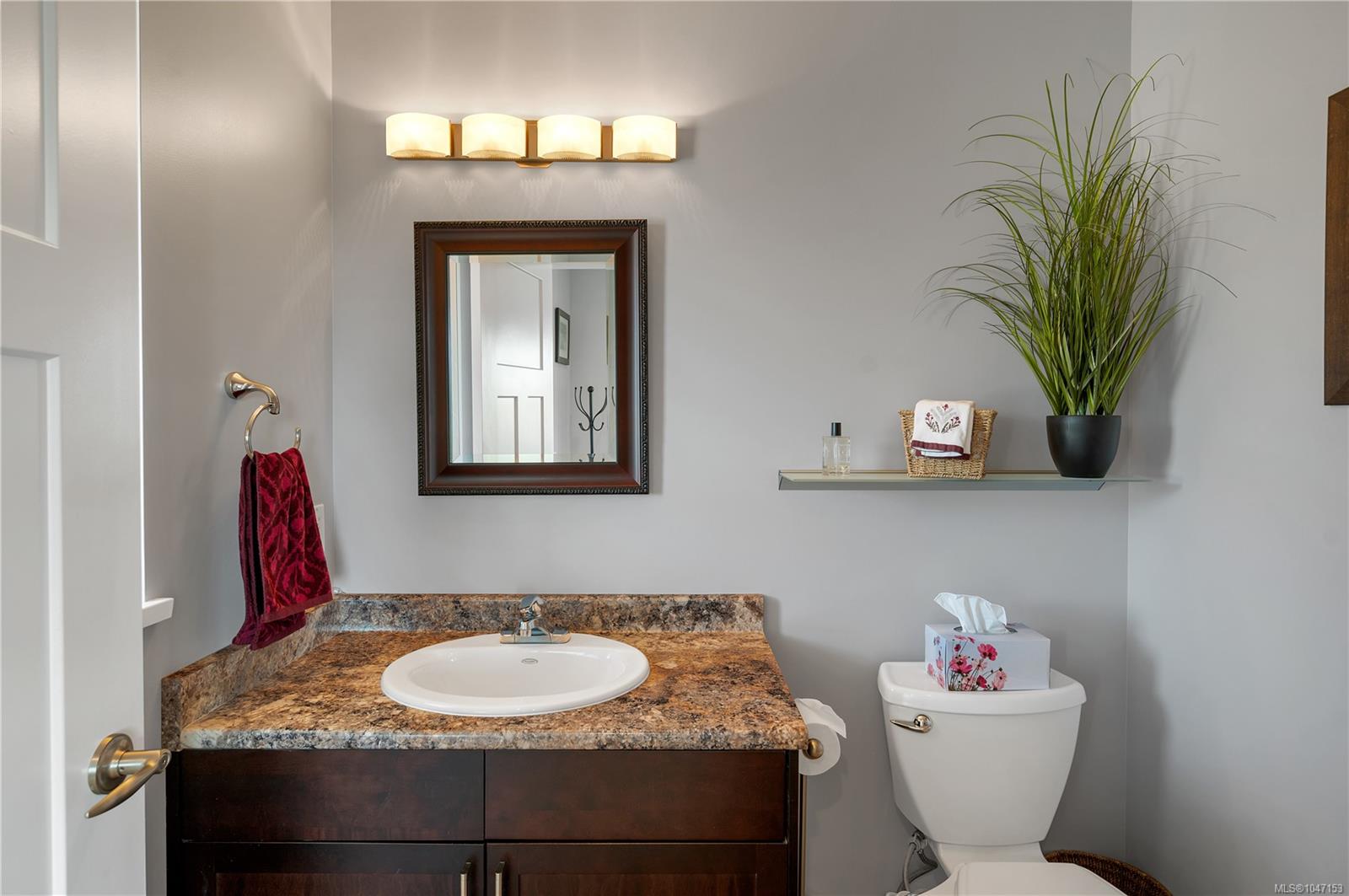 2962 Pacific View Terr