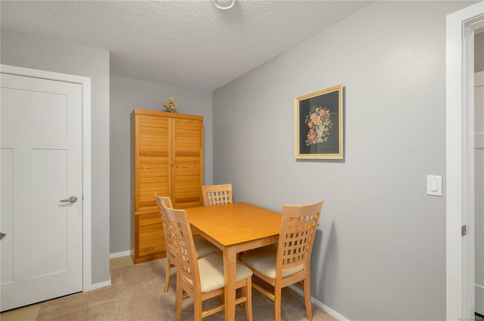 2962 Pacific View Terr