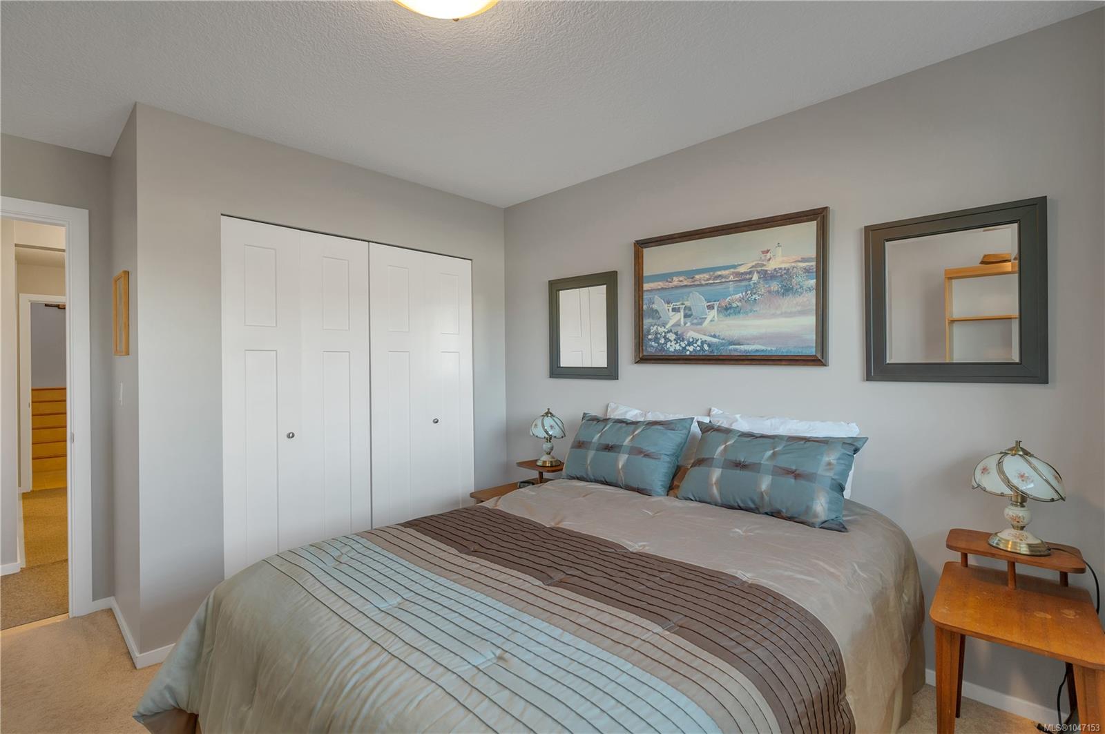 2962 Pacific View Terr