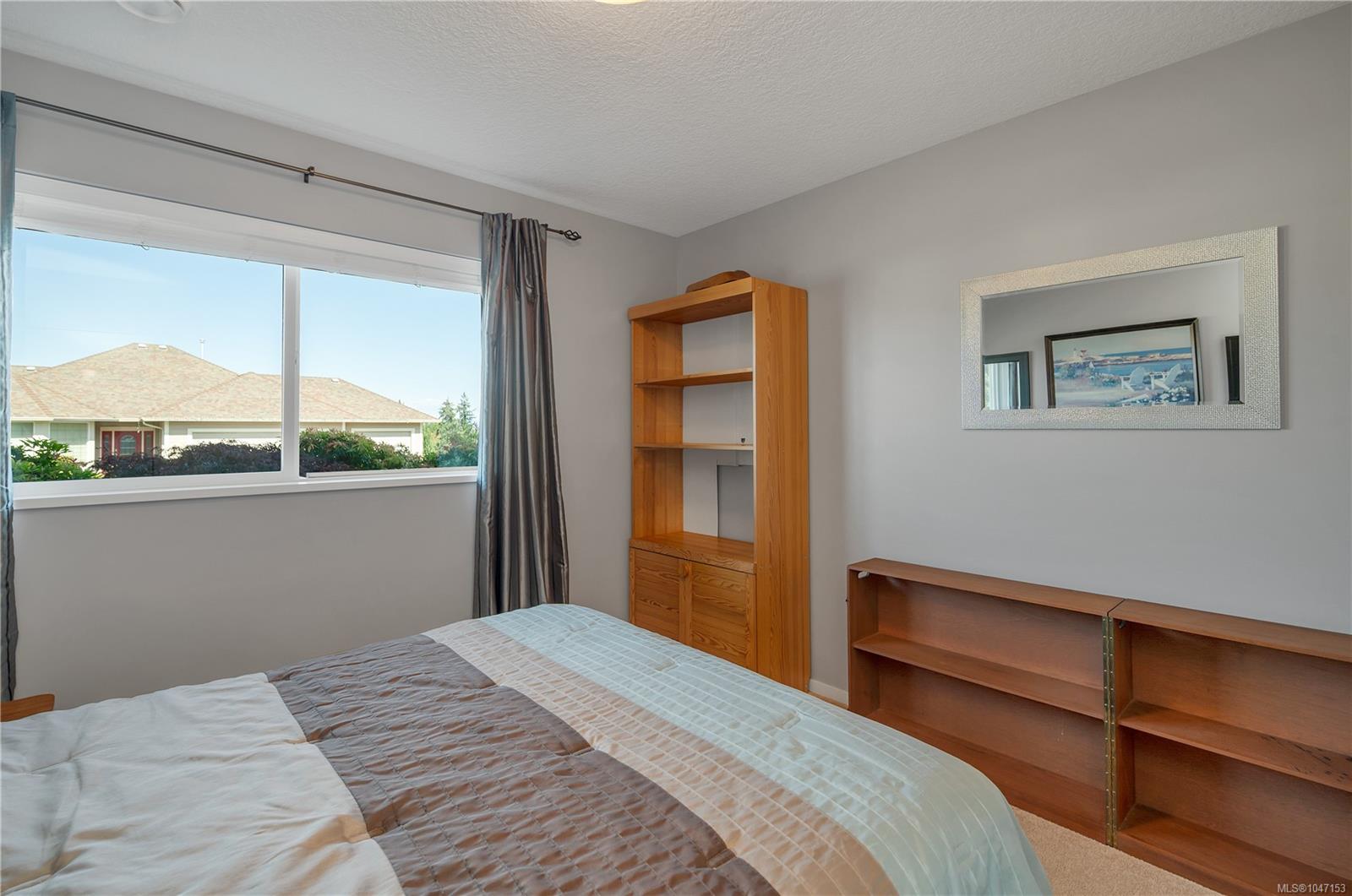 2962 Pacific View Terr