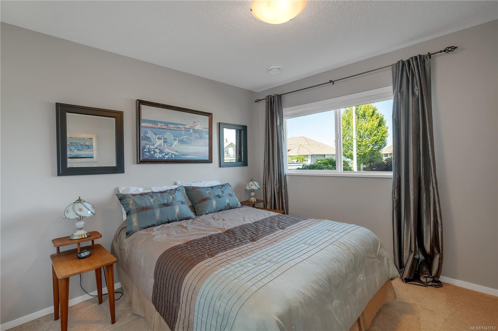 2962 Pacific View Terr