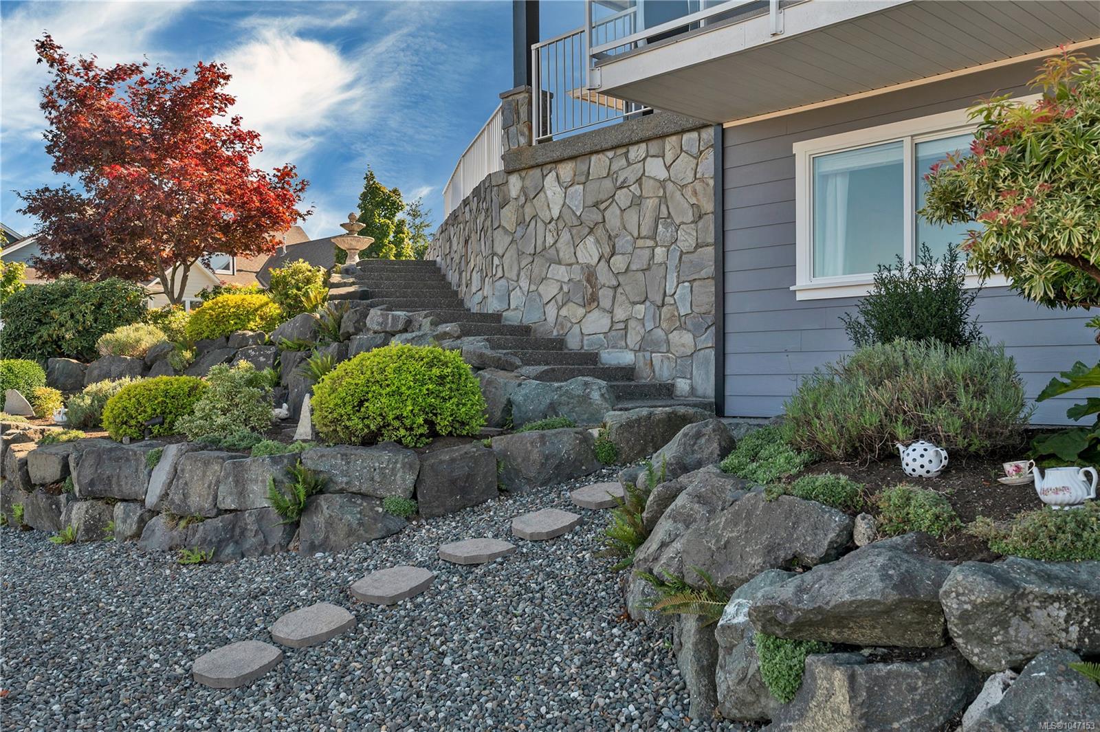 2962 Pacific View Terr