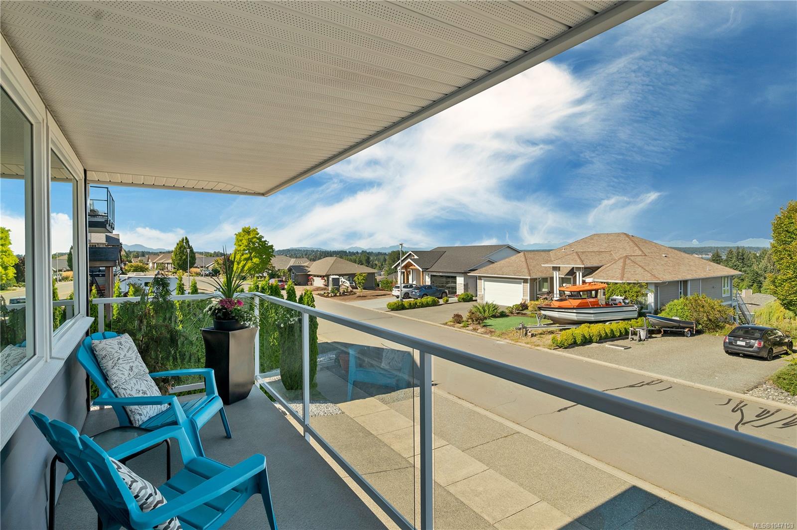 2962 Pacific View Terr