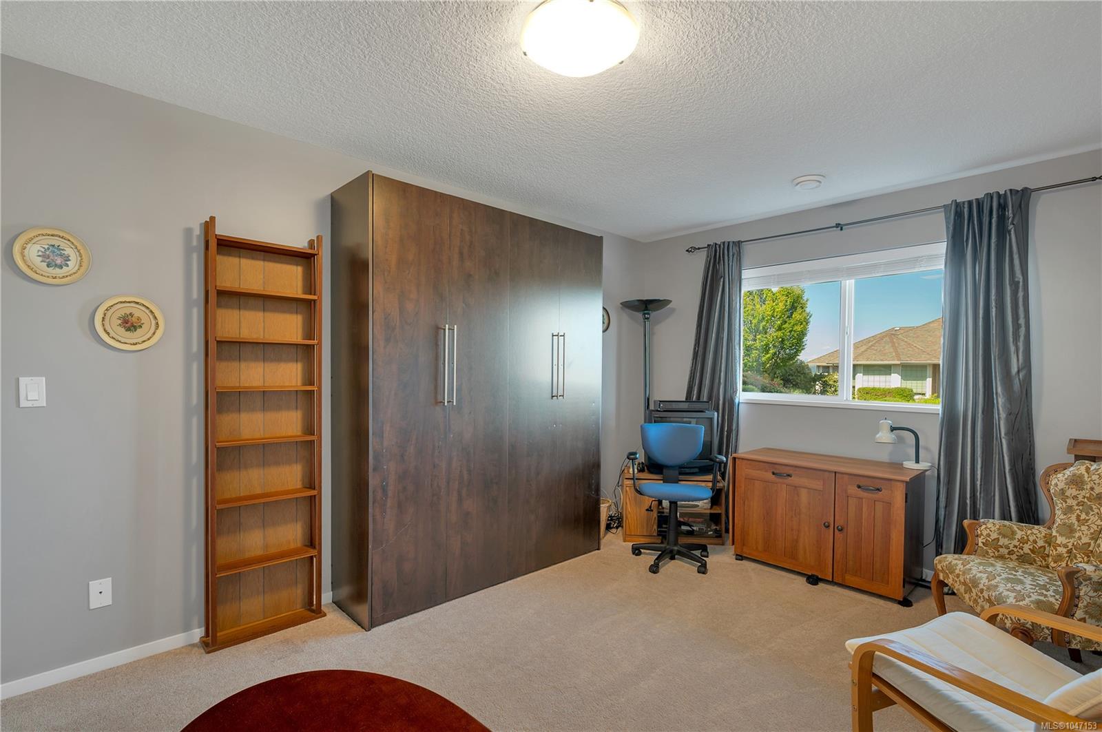 2962 Pacific View Terr