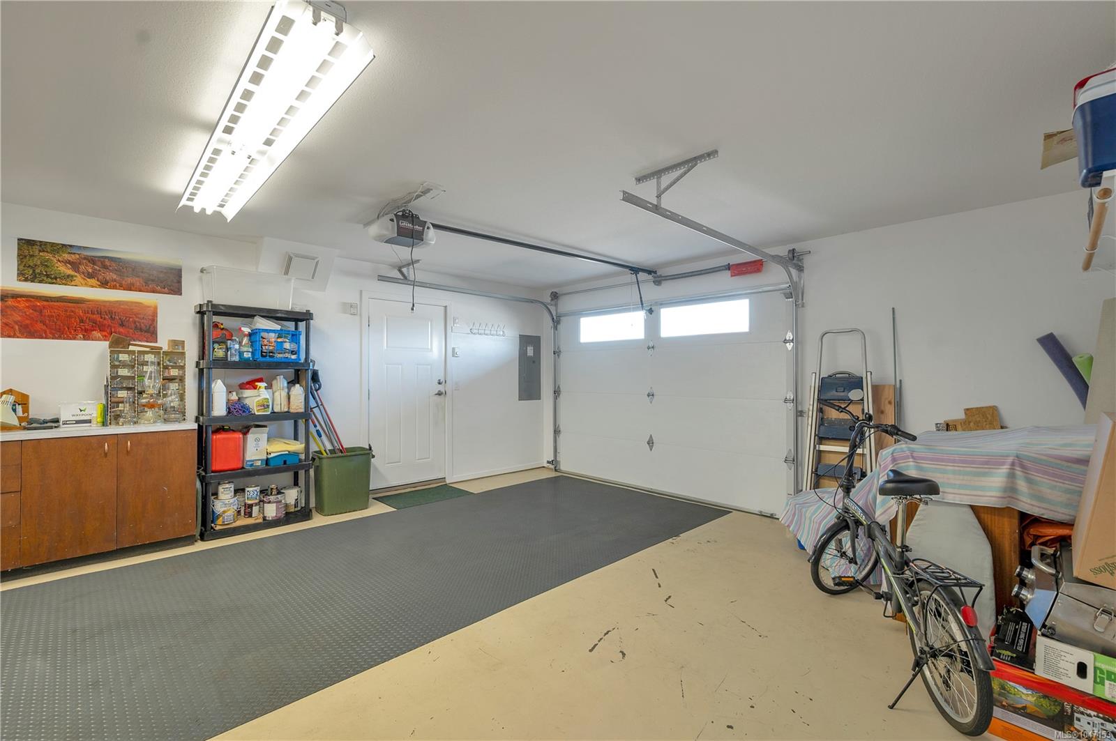 2962 Pacific View Terr