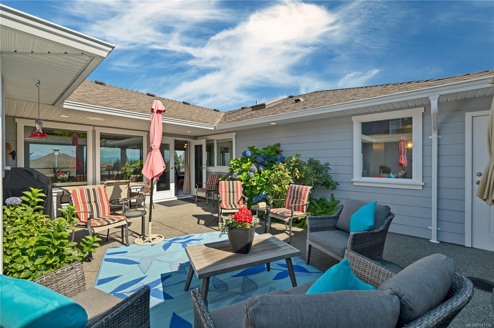 2962 Pacific View Terr