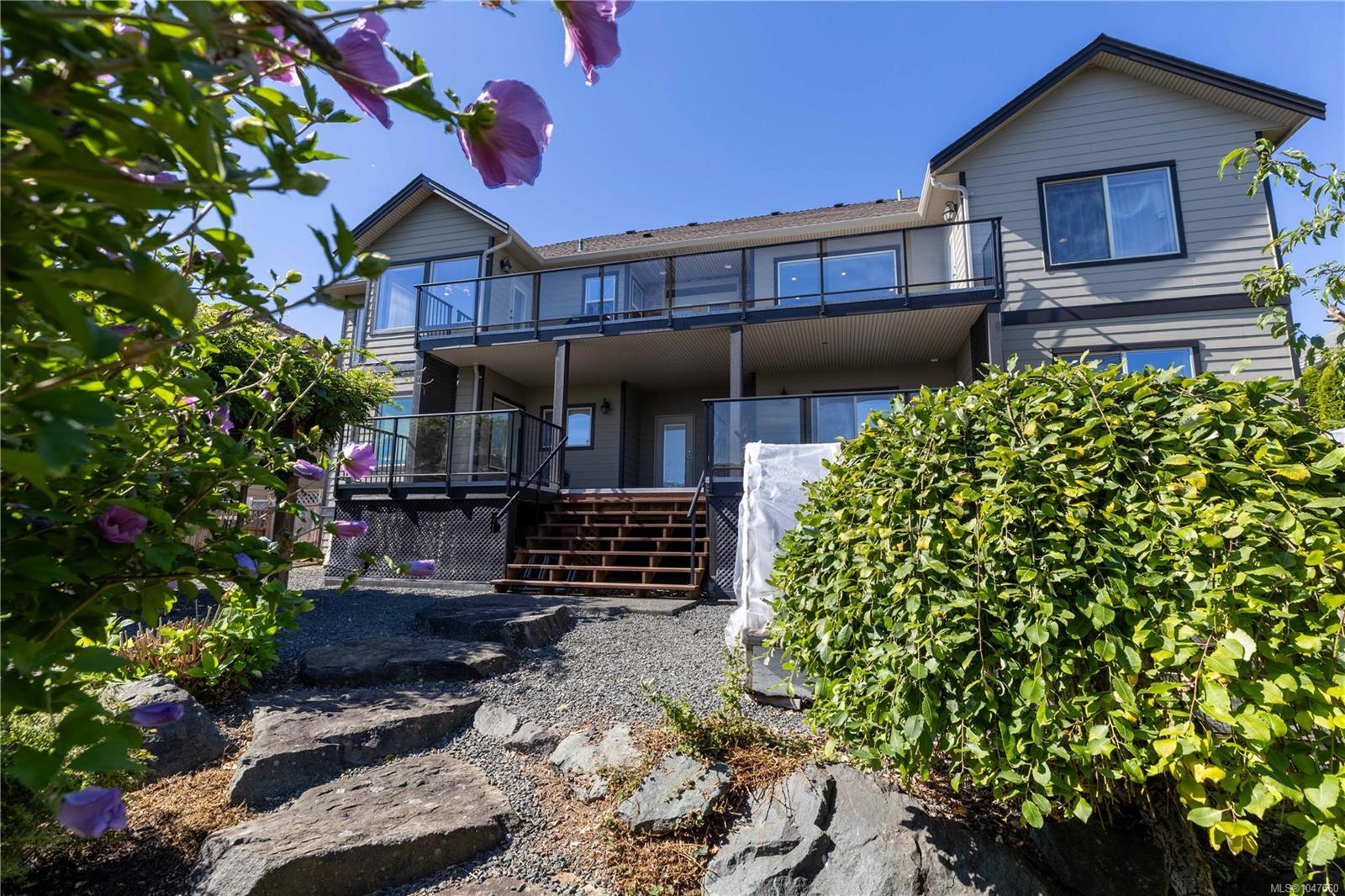 656 Mariner Dr