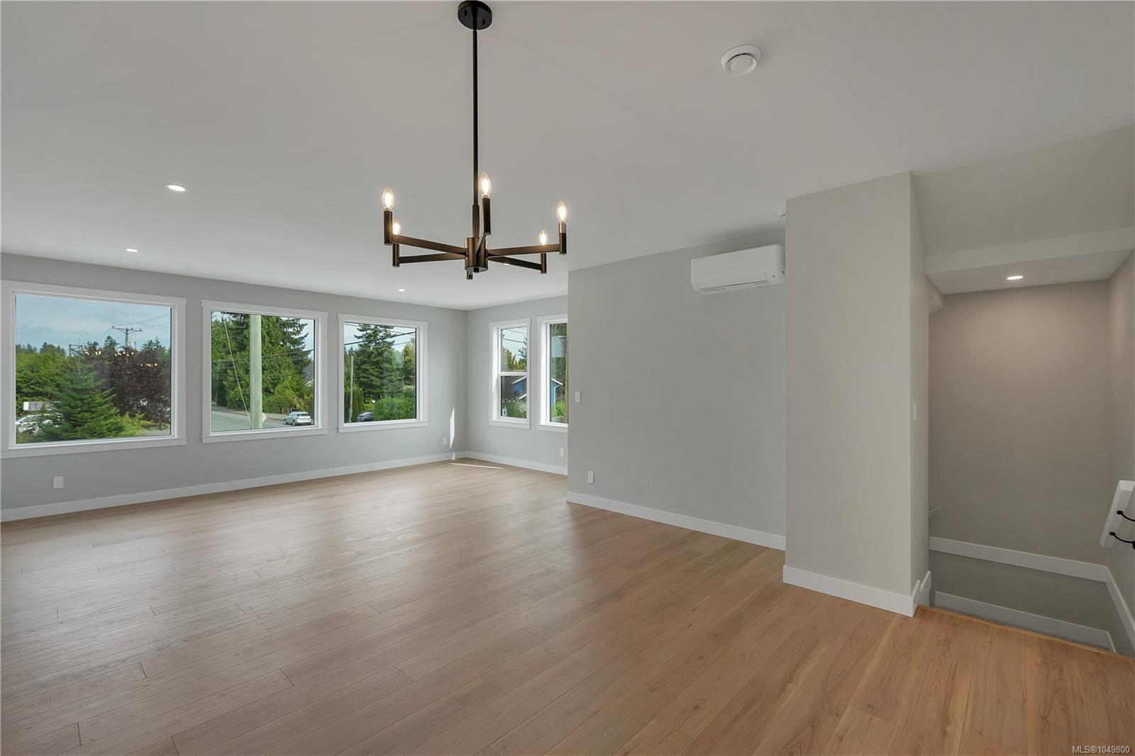 303A Hilchey Rd