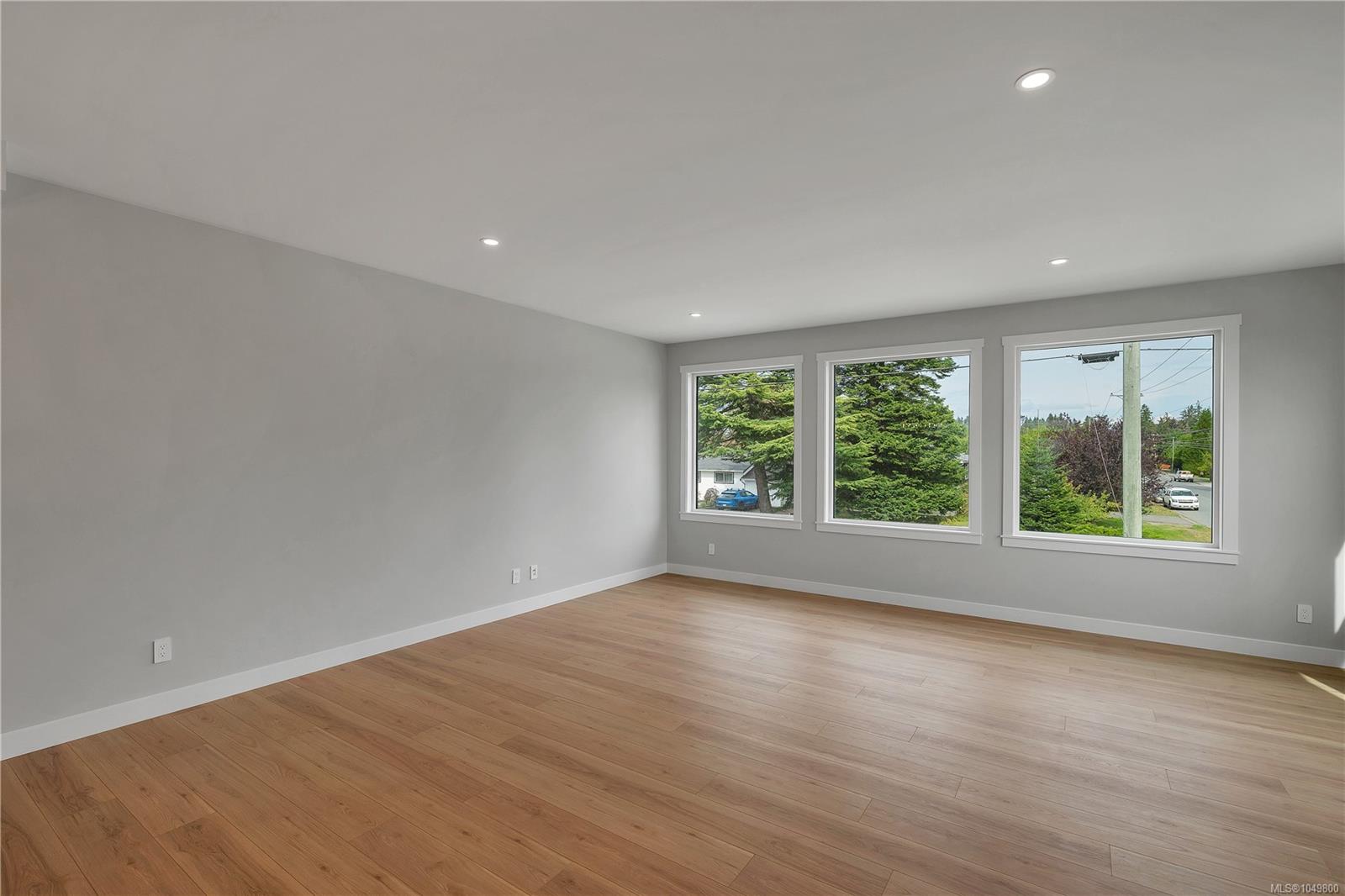 303A Hilchey Rd