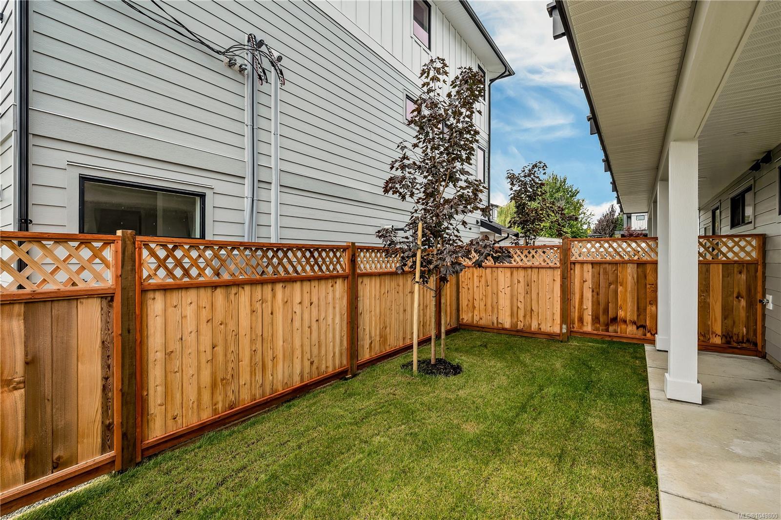 303A Hilchey Rd