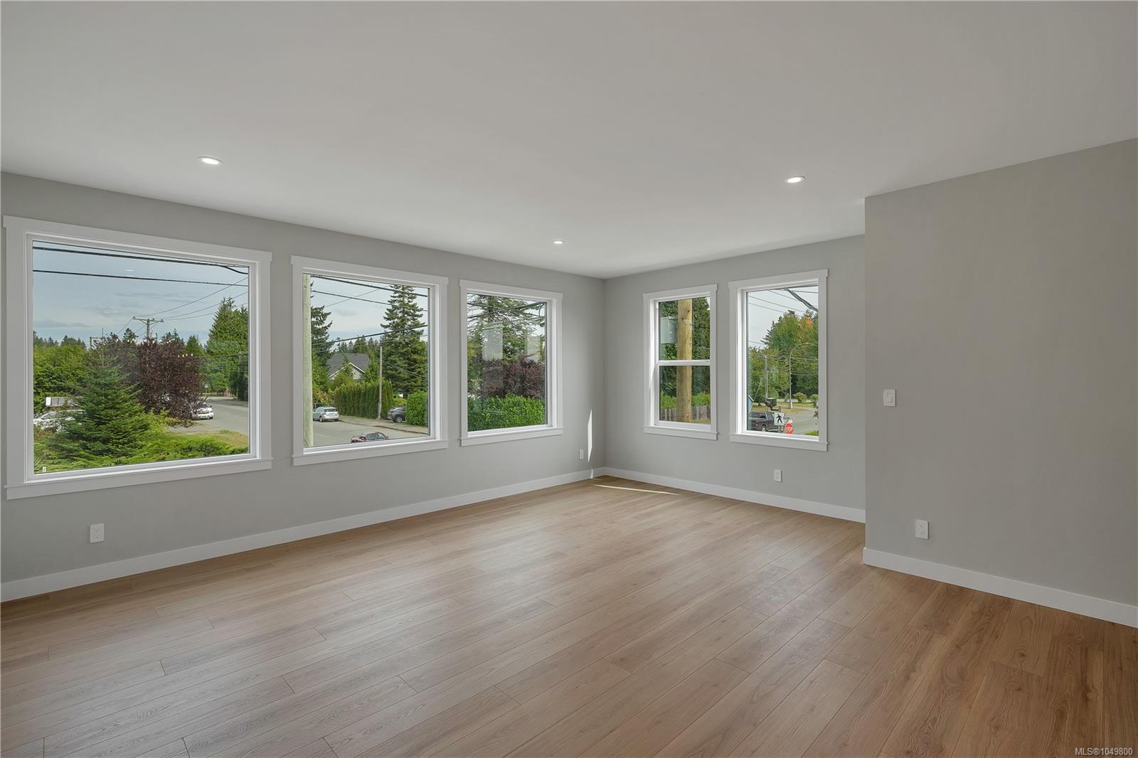 303A Hilchey Rd