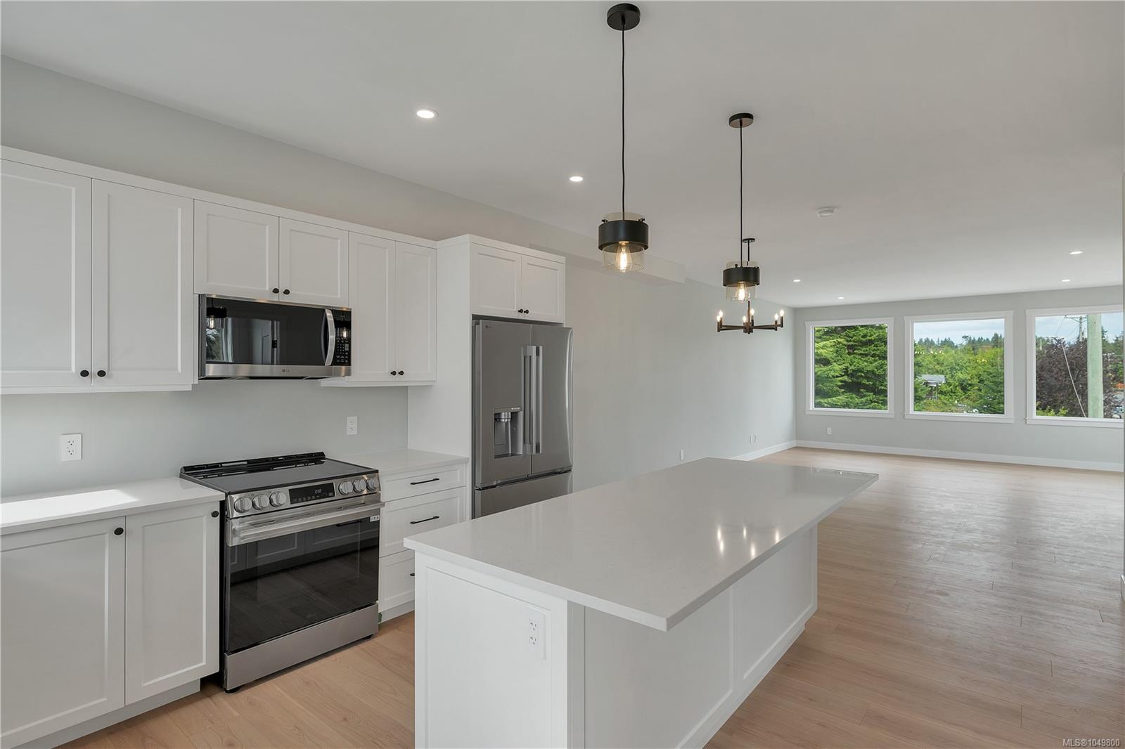 303A Hilchey Rd