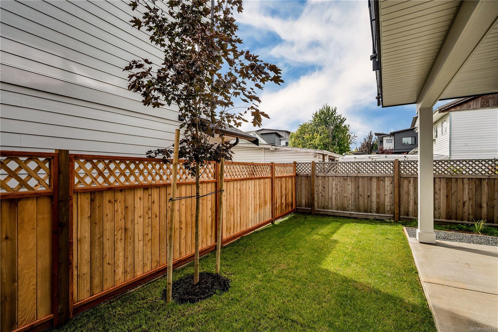 303B Hilchey Rd